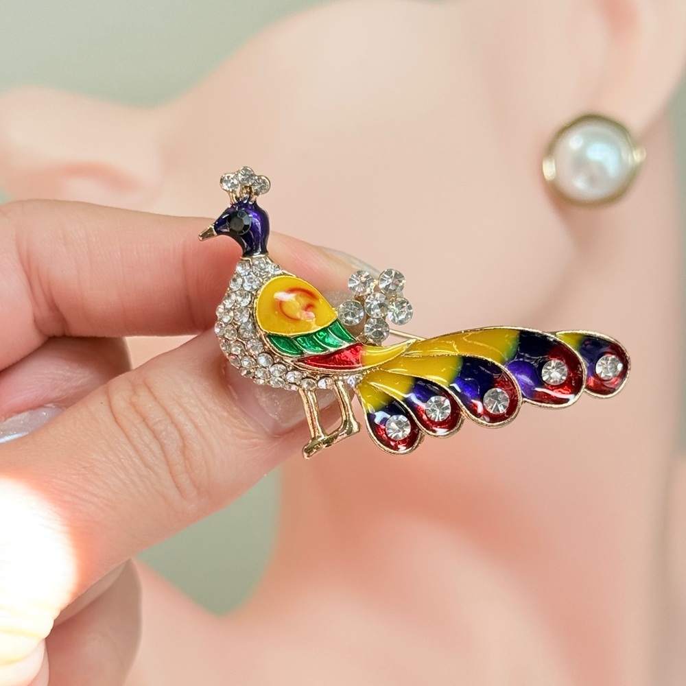 ⚜️ Colorful Peacock Brooch with Crystals - Picture 6 of 6